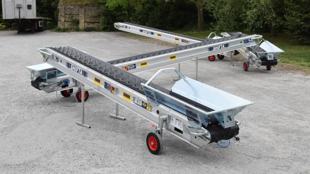 De mini transportband is een compacte serie transportbanden van het merk Sautec voor krappe bouwplaatsen.